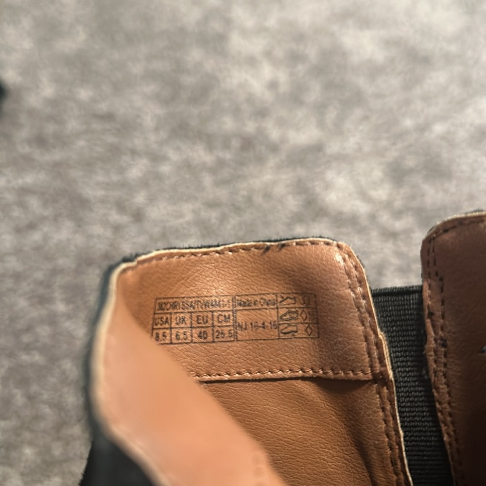 Vionic Booties - image 8